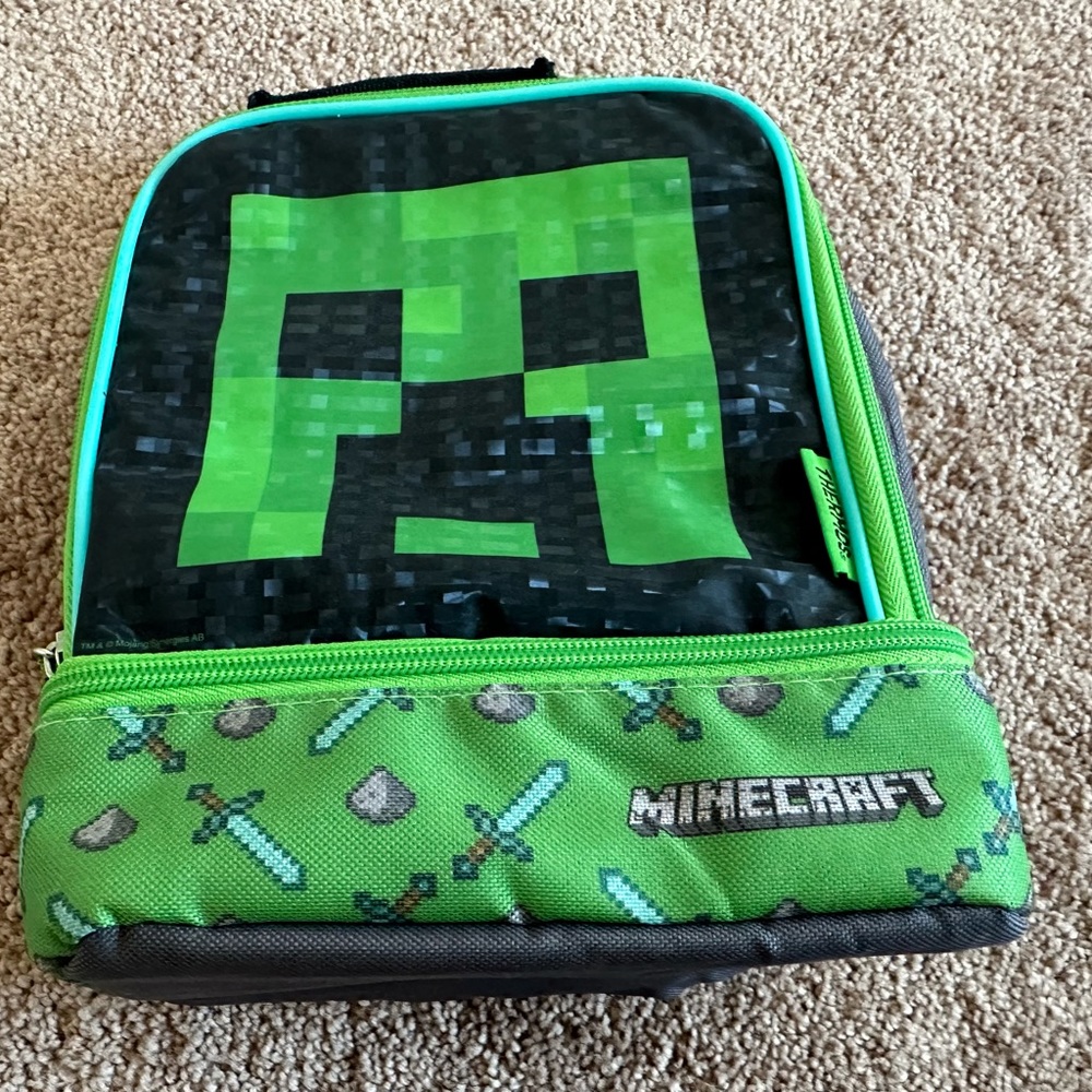 Minecraft Mini Backpack - Picture 2 of 6